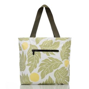 Aloha Collection Day Tripper Bag